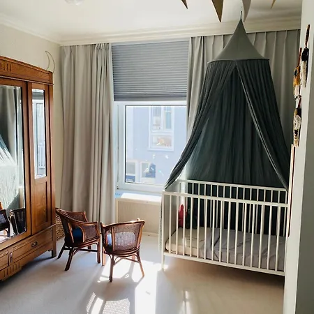 Familiehuis Aan Zee Met Ruim Dakterras *