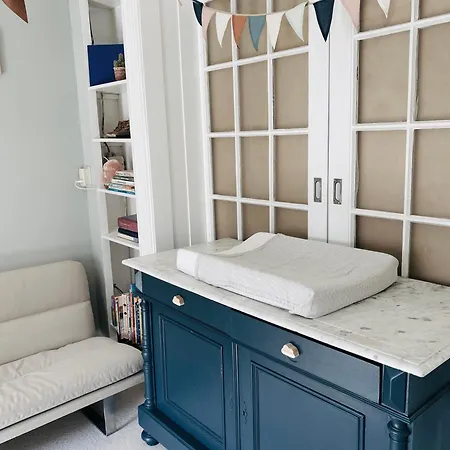 Familiehuis Aan Zee Met Ruim Dakterras 别墅 *